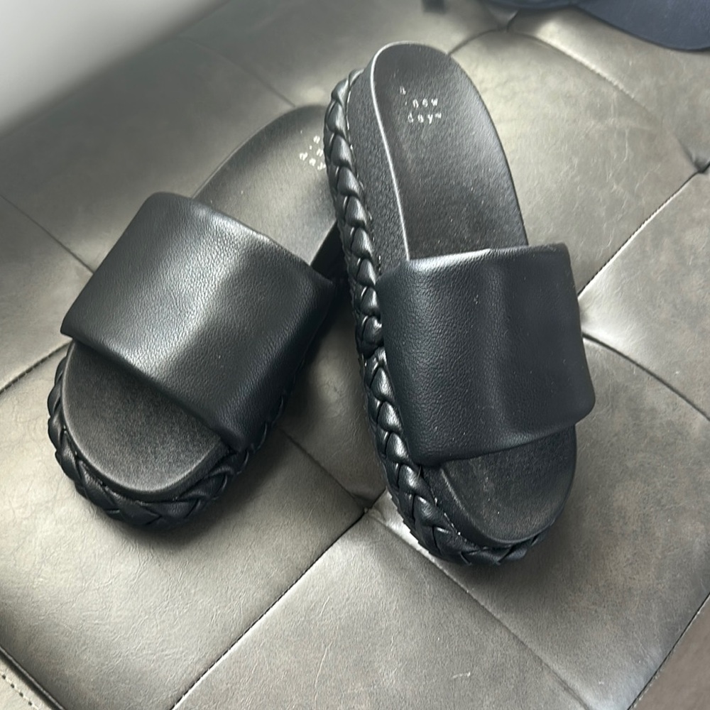 A New Day Black Prim platform Slide Sandals